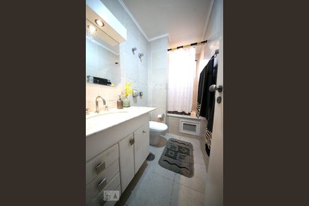 Apartamento à venda com 150m², 3 quartos e 2 vagasBanheiro 1