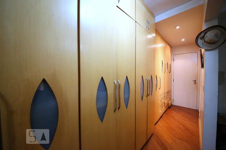 Apartamento à venda com 150m², 3 quartos e 2 vagasQuarto 3