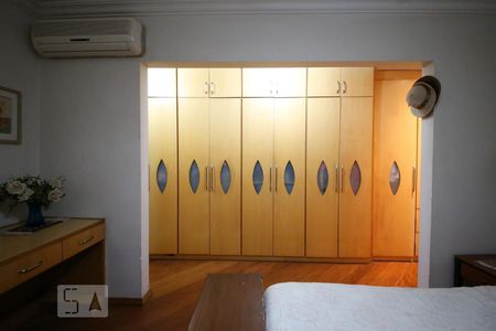 Apartamento à venda com 150m², 3 quartos e 2 vagasQuarto 3