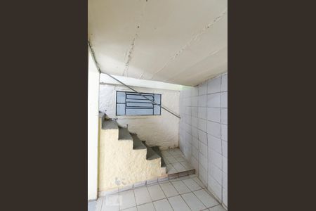Casa para alugar com 68m², 2 quartos e sem vagaÁrea de serviço