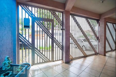 Garagem  de casa à venda com 4 quartos, 273m² em Parque Novo Oratório, Santo André