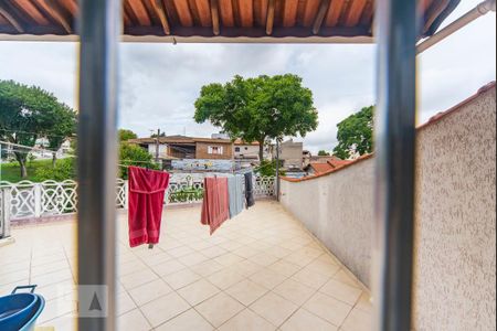 Casa à venda com 273m², 4 quartos e 3 vagas Casa à venda com 273m², 4 quartos e 3 vagasVista do Quarto 1