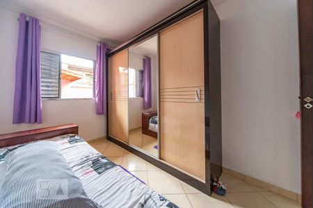 Casa à venda com 273m², 4 quartos e 3 vagas Casa à venda com 273m², 4 quartos e 3 vagasQuarto 3