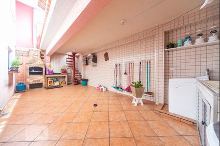 Casa à venda com 273m², 4 quartos e 3 vagas Casa à venda com 273m², 4 quartos e 3 vagasÁrea de Serviço e Churrasqueira