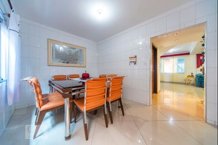 Casa à venda com 273m², 4 quartos e 3 vagas Casa à venda com 273m², 4 quartos e 3 vagasCopa
