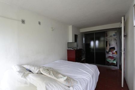 Quarto 2 de apartamento para alugar com 2 quartos, 44m² em Taquara, Rio de Janeiro