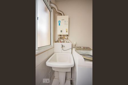 Apartamento à venda com 70m², 3 quartos e 2 vagasLavanderia 