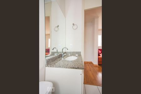 Apartamento à venda com 70m², 3 quartos e 2 vagasBanheiro 1