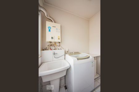 Apartamento à venda com 70m², 3 quartos e 2 vagasLavanderia 