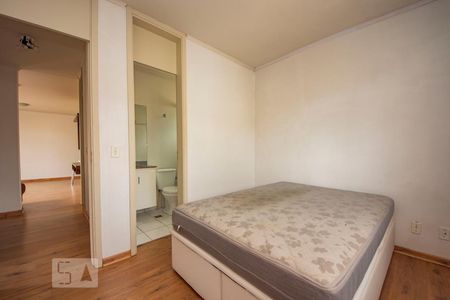 Apartamento à venda com 70m², 3 quartos e 2 vagasQuarto 3