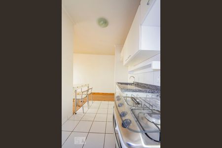 Apartamento à venda com 70m², 3 quartos e 2 vagasCozinha 