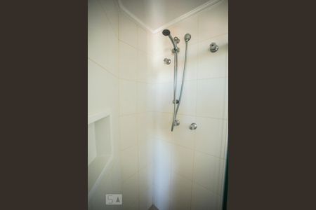 Apartamento para alugar com 83m², 2 quartos e 2 vagasDetalhe Banheiro Suíte 1