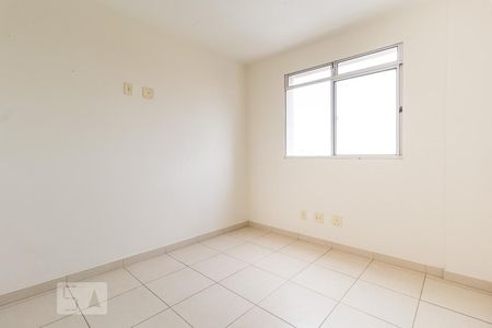 Quarto de apartamento para alugar com 2 quartos, 67m² em Manacás, Belo Horizonte