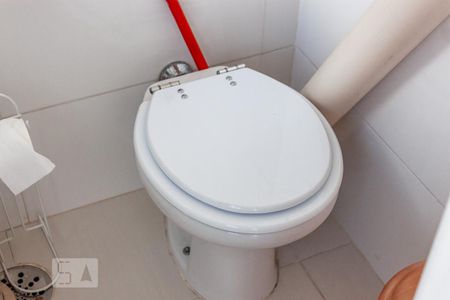 Apartamento à venda com 88m², 2 quartos e 1 vaga Apartamento à venda com 88m², 2 quartos e 1 vagaÁrea de Serviço - Banheiro