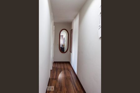 Apartamento à venda com 88m², 2 quartos e 1 vaga Apartamento à venda com 88m², 2 quartos e 1 vagaCorredor