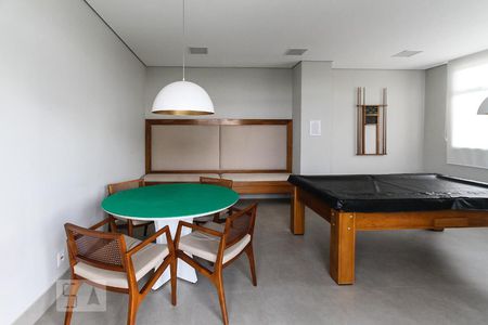 Apartamento para alugar com 68m², 2 quartos e 1 vagaÁrea comum