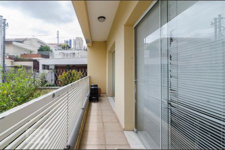 Varanda da sala de casa à venda com 3 quartos, 170m² em Sumaré, São Paulo