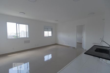 Sala/Cozinha de apartamento à venda com 1 quarto, 40m² em Sítio da Figueira, São Paulo
