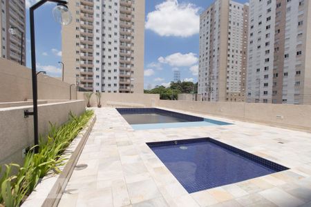 Apartamento para alugar com 40m², 1 quarto e 1 vaga Apartamento para alugar com 40m², 1 quarto e 1 vagaÁrea comum - Piscina