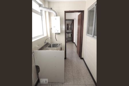 Area de Serviço de apartamento para alugar com 3 quartos, 120m² em Córrego Grande, Florianópolis