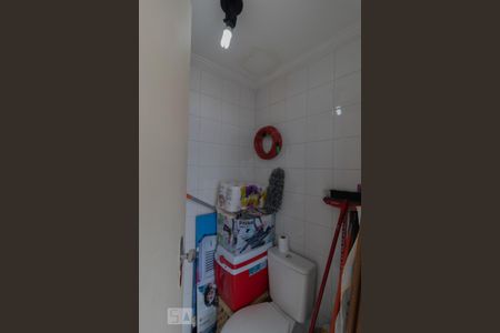 Apartamento à venda com 70m², 2 quartos e 1 vagaBanheiro de Serviço