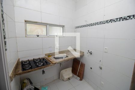 Casa de condomínio à venda com 30m², 1 quarto e sem vaga Casa de condomínio à venda com 30m², 1 quarto e sem vagaCozinha