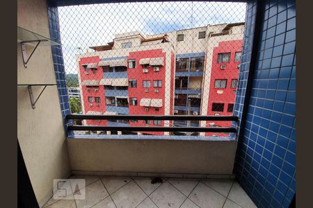 Apartamento à venda com 82m², 3 quartos e 1 vagaVaranda