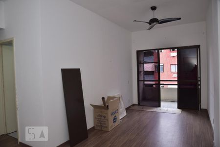 Sala de apartamento à venda com 3 quartos, 82m² em Pechincha, Rio de Janeiro