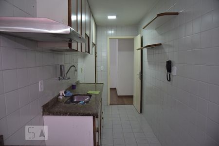 Apartamento à venda com 82m², 3 quartos e 1 vagaCozinha
