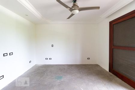 Casa de condomínio à venda com 583m², 5 quartos e 4 vagasSuíte 1