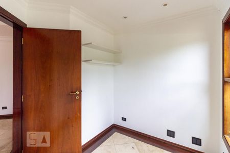 Sala de casa de condomínio à venda com 5 quartos, 583m² em Alphaville, Santana de Parnaíba