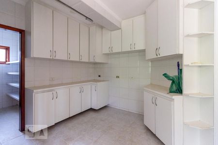 Casa de condomínio à venda com 583m², 5 quartos e 4 vagasCozinha