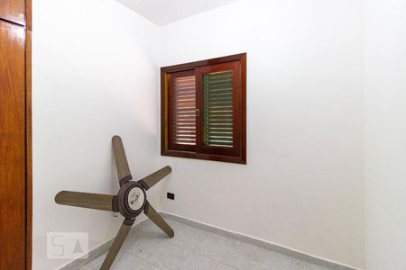 Casa de condomínio à venda com 583m², 5 quartos e 4 vagasQuarto de Serviço