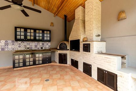 Casa de condomínio à venda com 583m², 5 quartos e 4 vagasÁrea Externa - Churrasqueira