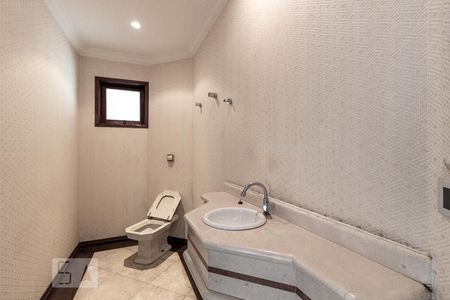 Casa de condomínio à venda com 583m², 5 quartos e 4 vagasLavabo