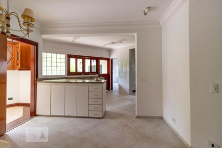 Casa de condomínio à venda com 583m², 5 quartos e 4 vagasCozinha
