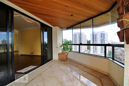 Apartamento à venda com 240m², 3 quartos e 3 vagasVaranda da Sala