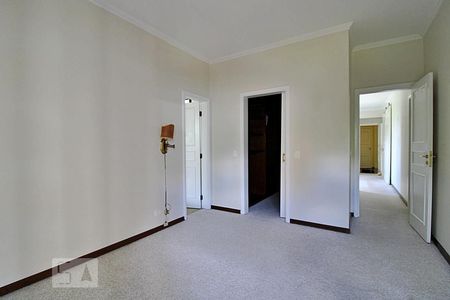 Apartamento à venda com 240m², 3 quartos e 3 vagasSuíte 1