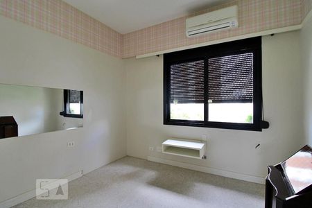 Apartamento à venda com 240m², 3 quartos e 3 vagasQuarto 3