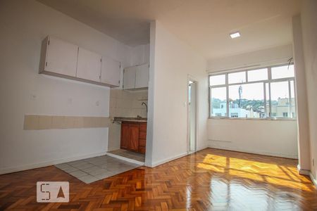Kitnet/Studio para alugar com 1 quarto, 35m² em Glória, Rio de Janeiro