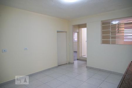 Casa para alugar com 90m², 2 quartos e sem vaga Casa para alugar com 90m², 2 quartos e sem vagaCozinha