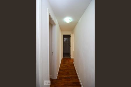Corredor de apartamento para alugar com 3 quartos, 110m² em Flamengo, Rio de Janeiro