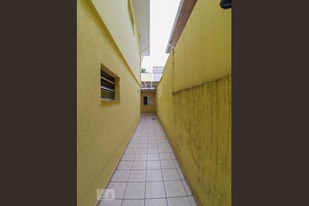Casa à venda com 222m², 3 quartos e 2 vagasQuintal