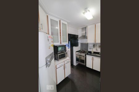 Apartamento à venda com 80m², 3 quartos e 2 vagas Apartamento à venda com 80m², 3 quartos e 2 vagasCozinha