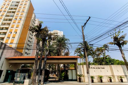 Apartamento para alugar com 67m², 3 quartos e 1 vaga Apartamento para alugar com 67m², 3 quartos e 1 vagaFachada