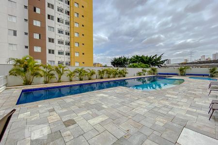 Apartamento para alugar com 68m², 3 quartos e 1 vagaÁrea comum - Piscina
