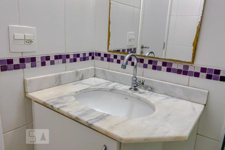 Apartamento para alugar com 68m², 3 quartos e 1 vagaDetalhe Banheiro
