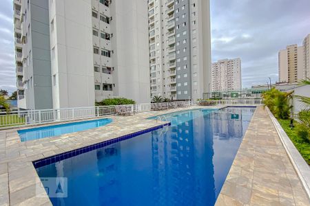 Apartamento para alugar com 68m², 3 quartos e 1 vagaÁrea comum - Piscina