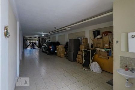 Casa à venda com 263m², 3 quartos e 6 vagasGaragem