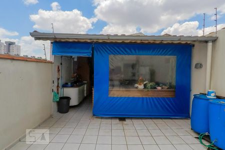 Casa à venda com 263m², 3 quartos e 6 vagasQuintal